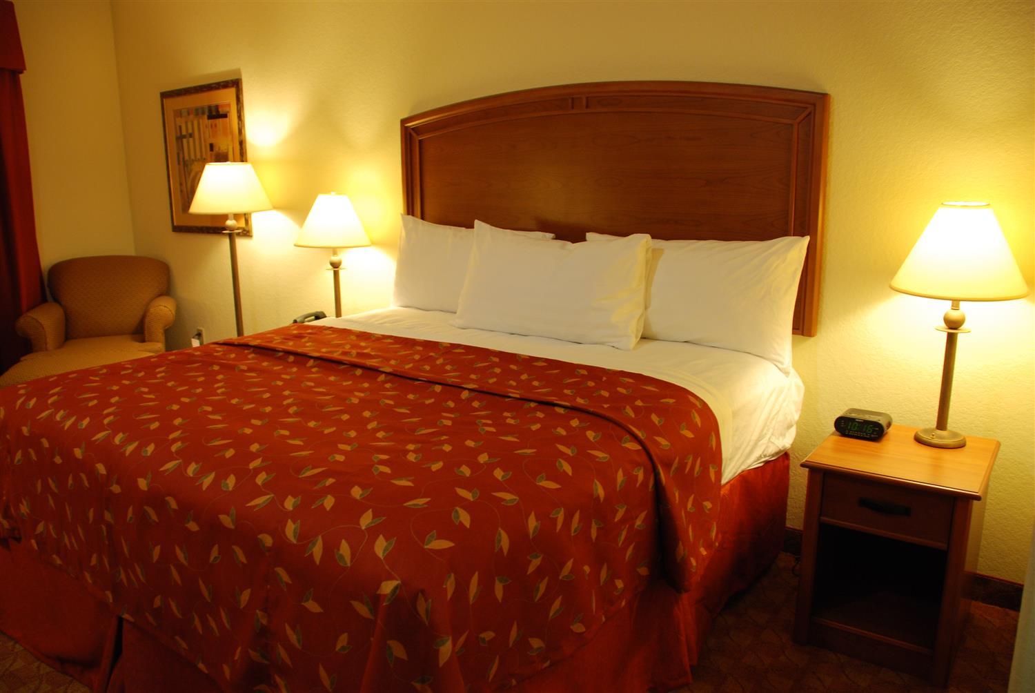 Best Western Plus San Antonio East Inn & Suites Exteriör bild