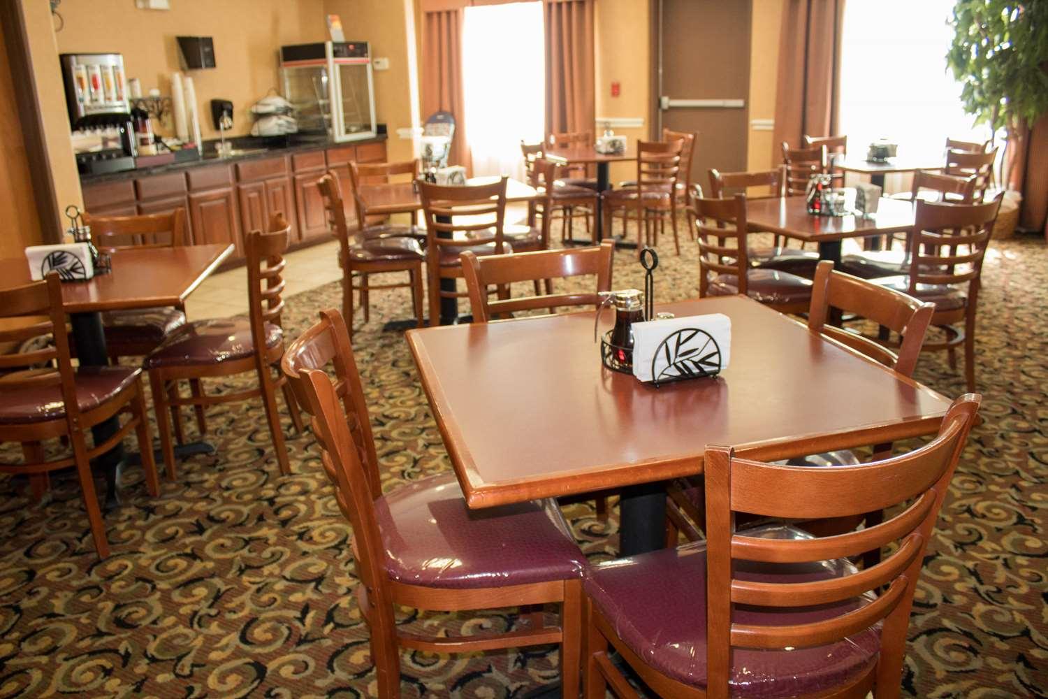 Best Western Plus San Antonio East Inn & Suites Exteriör bild